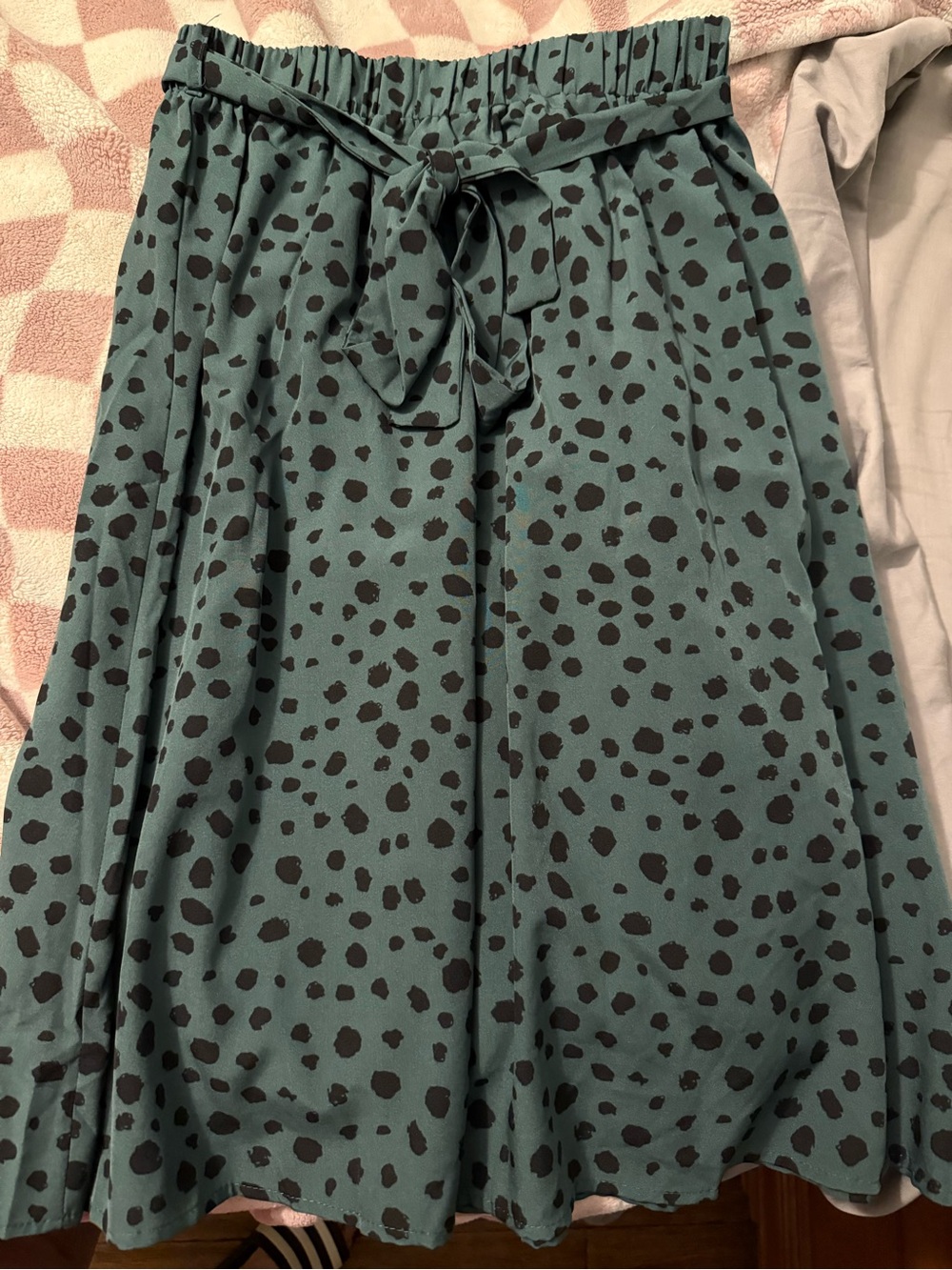 Satin-Feel green Polka Dot Tie-Waist Skirt